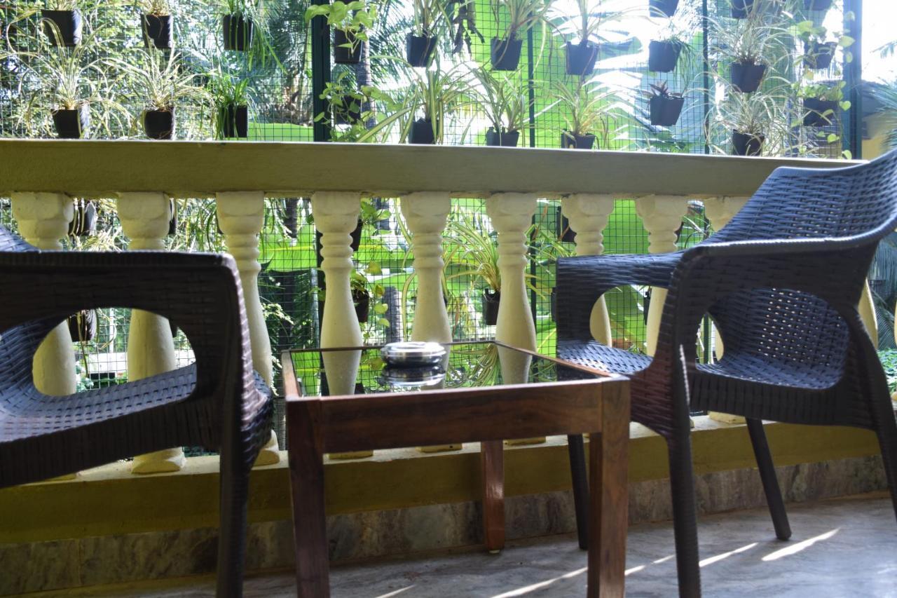 Laligurasvilla Beachside Escape - 100M To Beach 坎多林 外观 照片