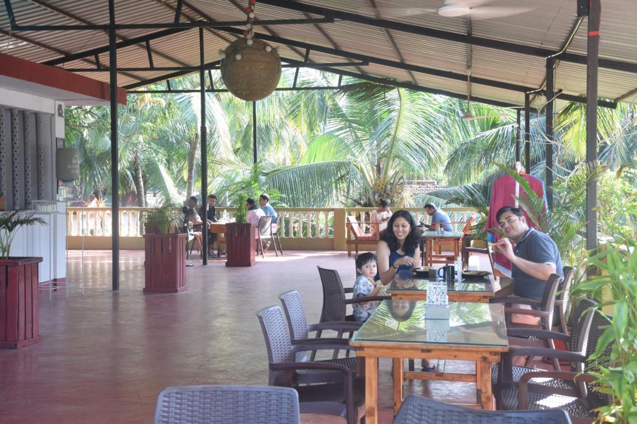 Laligurasvilla Beachside Escape - 100M To Beach 坎多林 外观 照片
